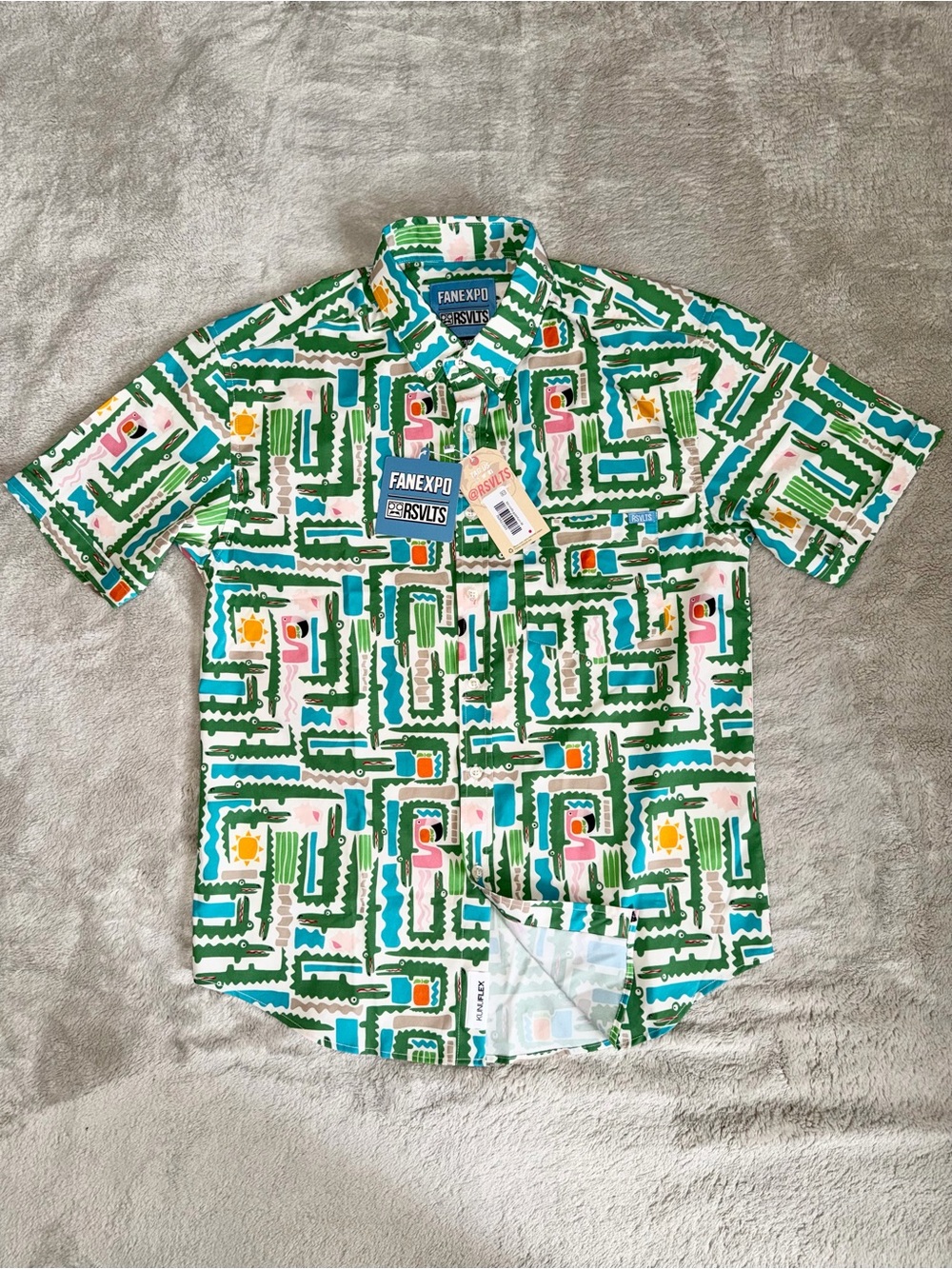 RSVLTS Green Geometric & Multicolor Short-Sleeve Button-Down Shirt